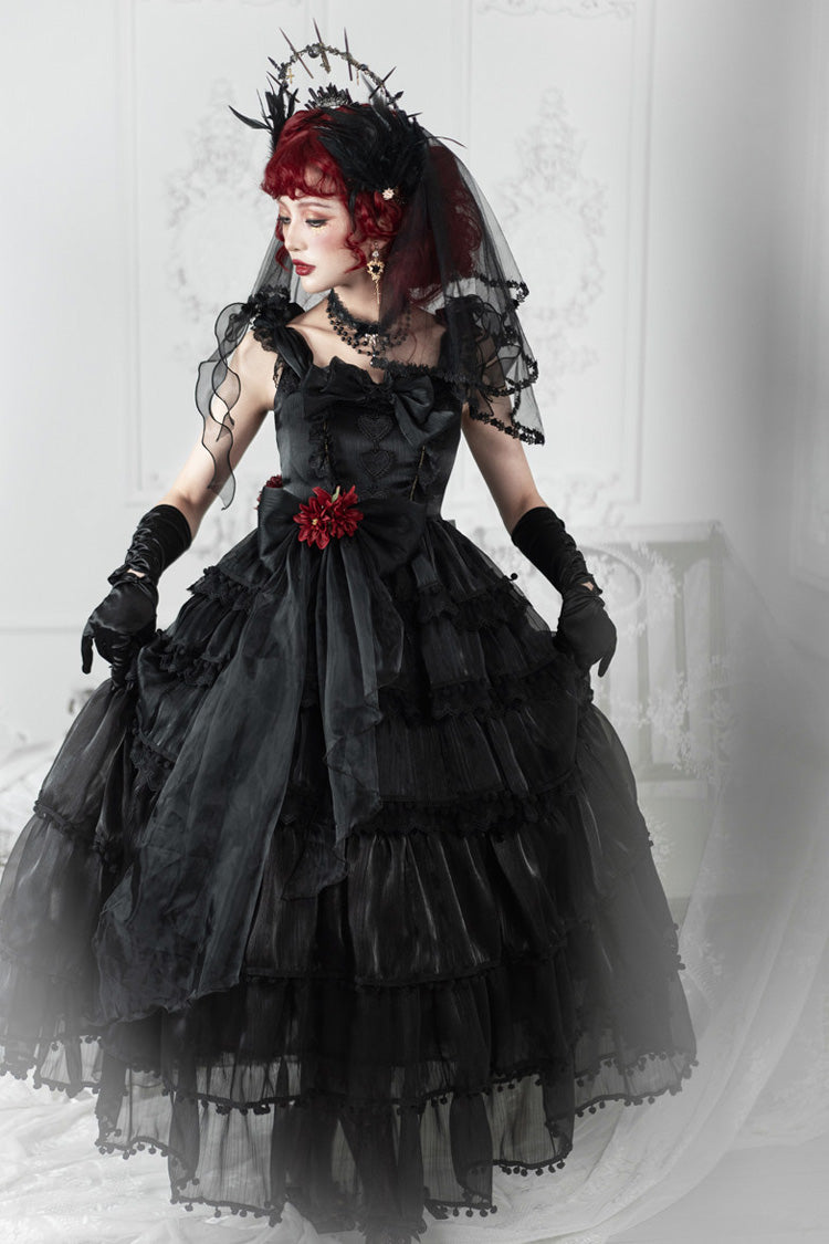Finely Styled Dress with a Classic Vintage Look