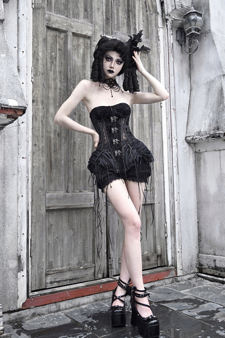 Subtly Elegant Dress with a Refined Vintage Look