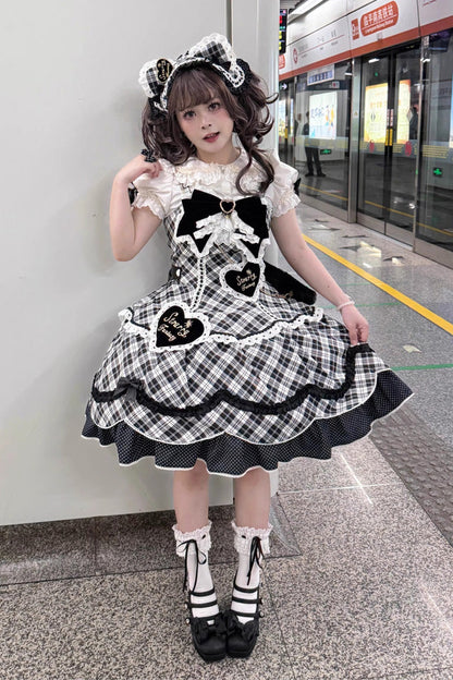 Vintage Style Dress with a Modern Fit