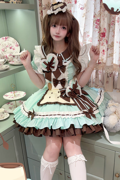Vintage Style Dress with a Modern Fit