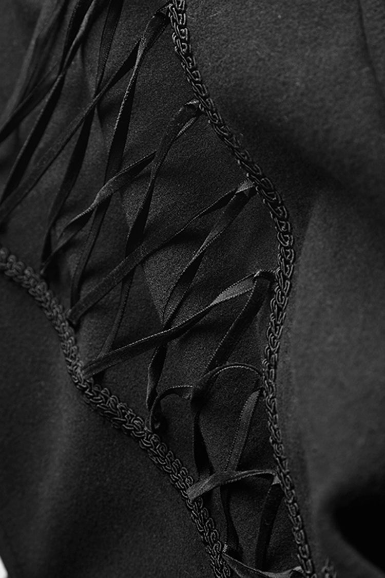 Beautifully Finished Coat in a Timeless Design