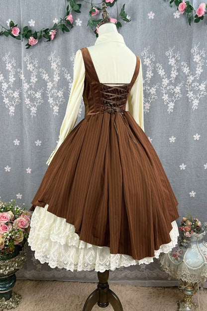 Casually Elegant Dress with a Refined Edge