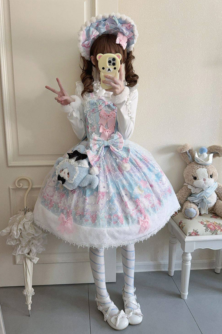 Finely Styled Dress with a Classic Vintage Look