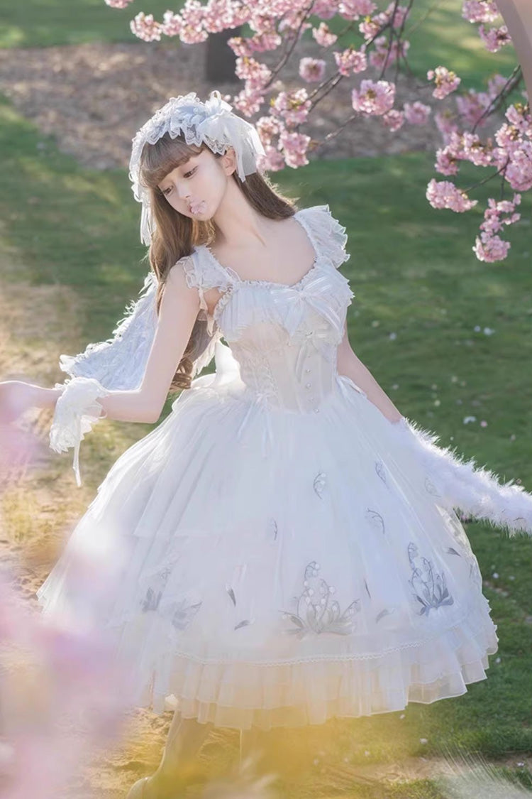 Finely Styled Dress with a Classic Vintage Look