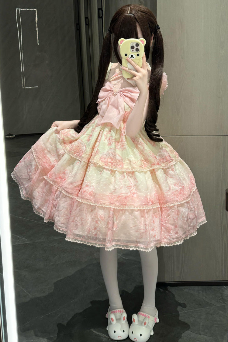 Finely Styled Dress with a Classic Vintage Look