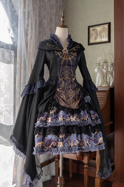 Beautifully Crafted Dress in a Classic Style