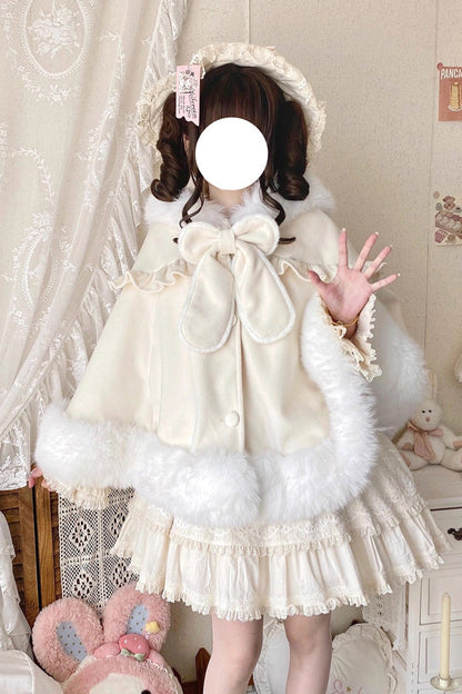 Casually Elegant Coat with a Refined Edge