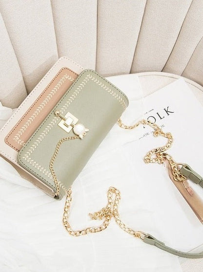 Embroidery Chain Shoulder Bag