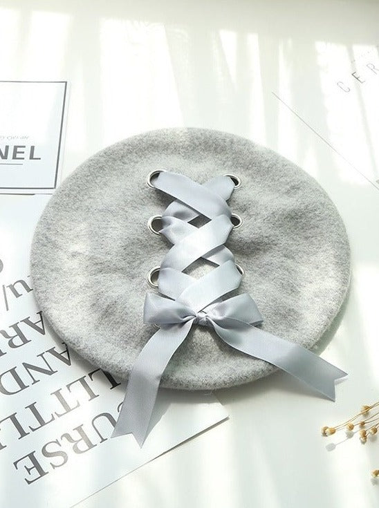 Lace-up Bow Beret