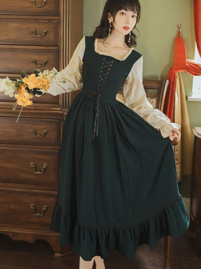 Antique Dress With Lace Up and Candy Sleeve