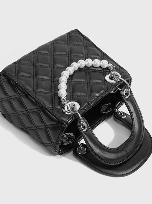 Pearl Strap Quilting Shoulder Bag