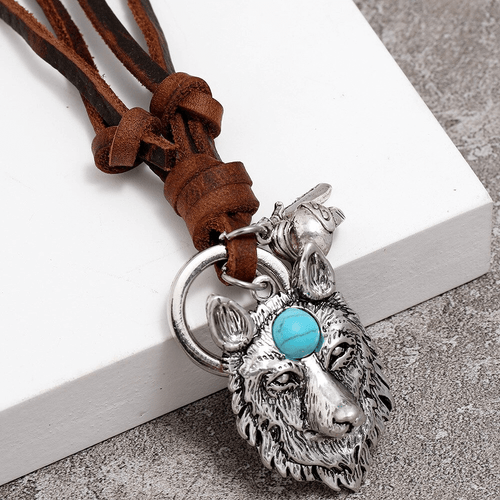Adjustable Brown Necklace of 100% Genuine Leather / Punk Pendant in Form Wolf Head
